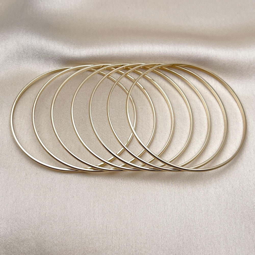 Oro Laminado Semanario Bangle, Gold Filled Style Polished, Golden Finish