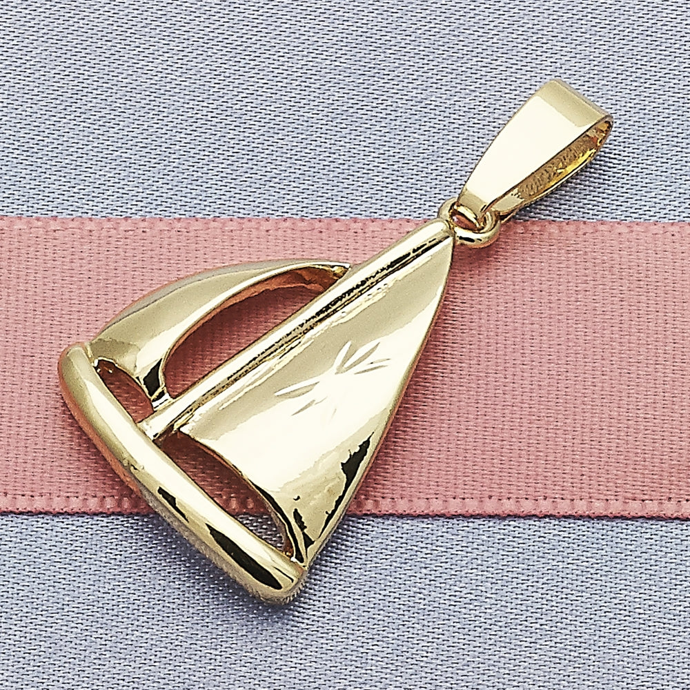 Oro Laminado Fancy Pendant, Gold Filled Style Diamond Cutting Finish, Golden Finish