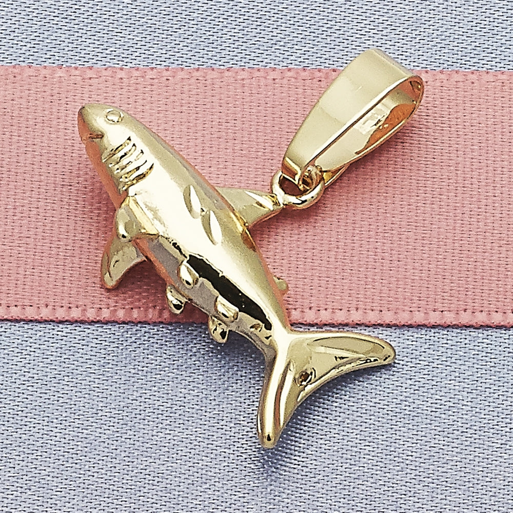 Oro Laminado Fancy Pendant, Gold Filled Style Fish Design, Polished, Golden Finish