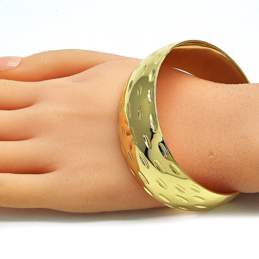 Oro Laminado Individual Bangle, Gold Filled Style Diamond Cutting Finish, Golden Finish