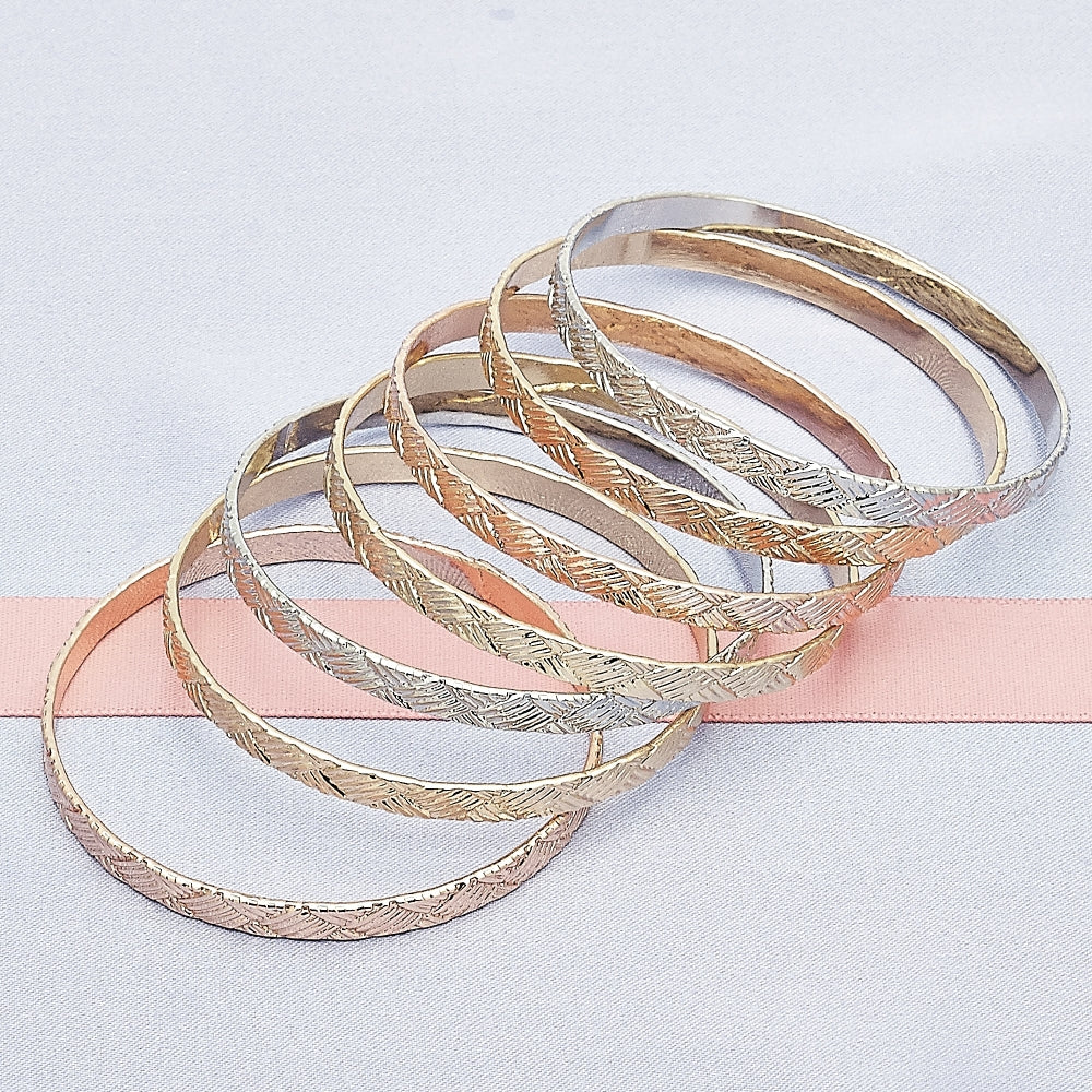 Oro Laminado Semanario Bangle, Gold Filled Style Polished, Tricolor