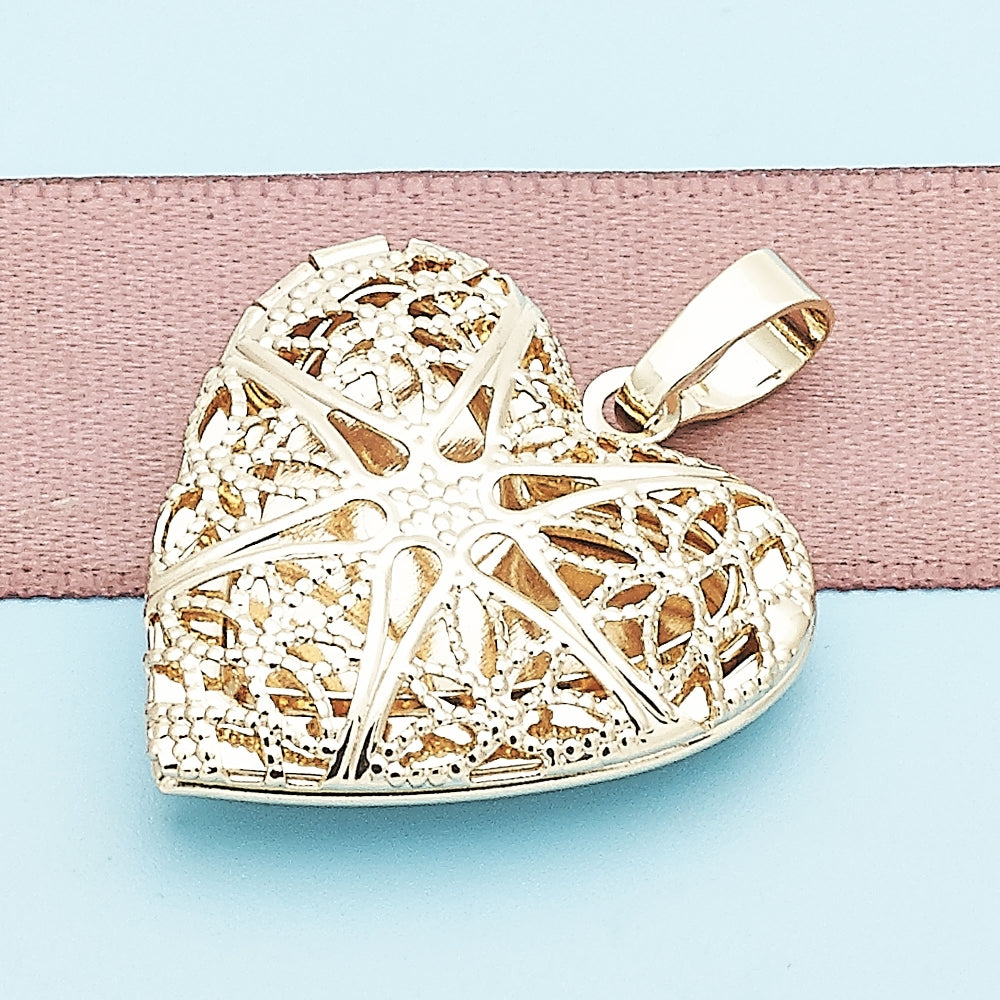 Oro Laminado Locket Pendant, Gold Filled Style Heart Design, Polished, Golden Finish