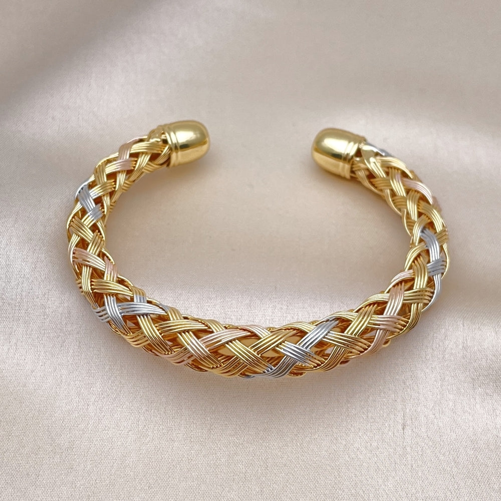 Oro Laminado Individual Bangle, Gold Filled Style Twist Design, Polished, Tricolor