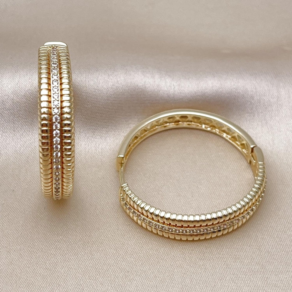 Oro Laminado Huggie Hoop, Gold Filled Style Twist Design, with White Micro Pave, Polished, Golden Finish