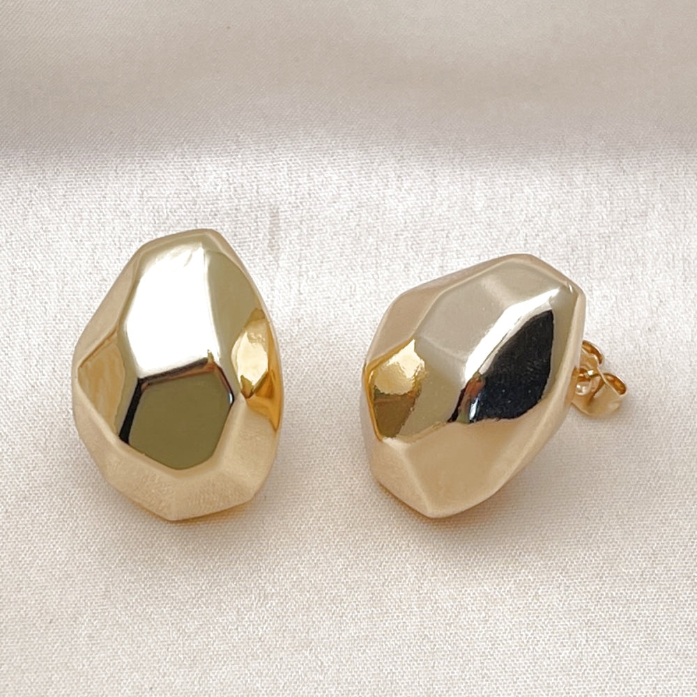 Oro Laminado Stud Earring, Gold Filled Style Hollow Design, Polished, Golden Finish