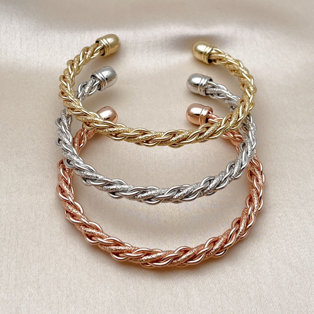 Oro Laminado Trio Bangle, Gold Filled Style Twist Design, Matte Finish, Tricolor