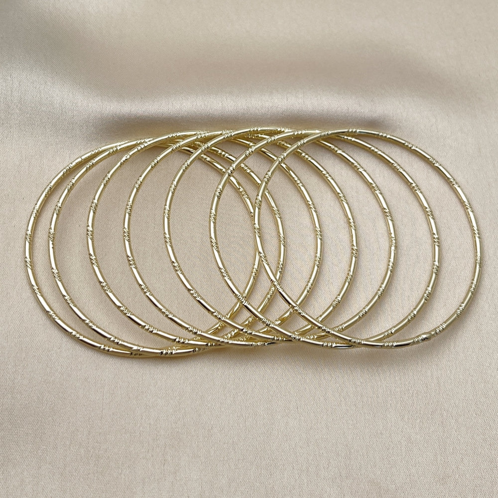 Oro Laminado Semanario Bangle, Gold Filled Style Diamond Cutting Finish, Golden Finish