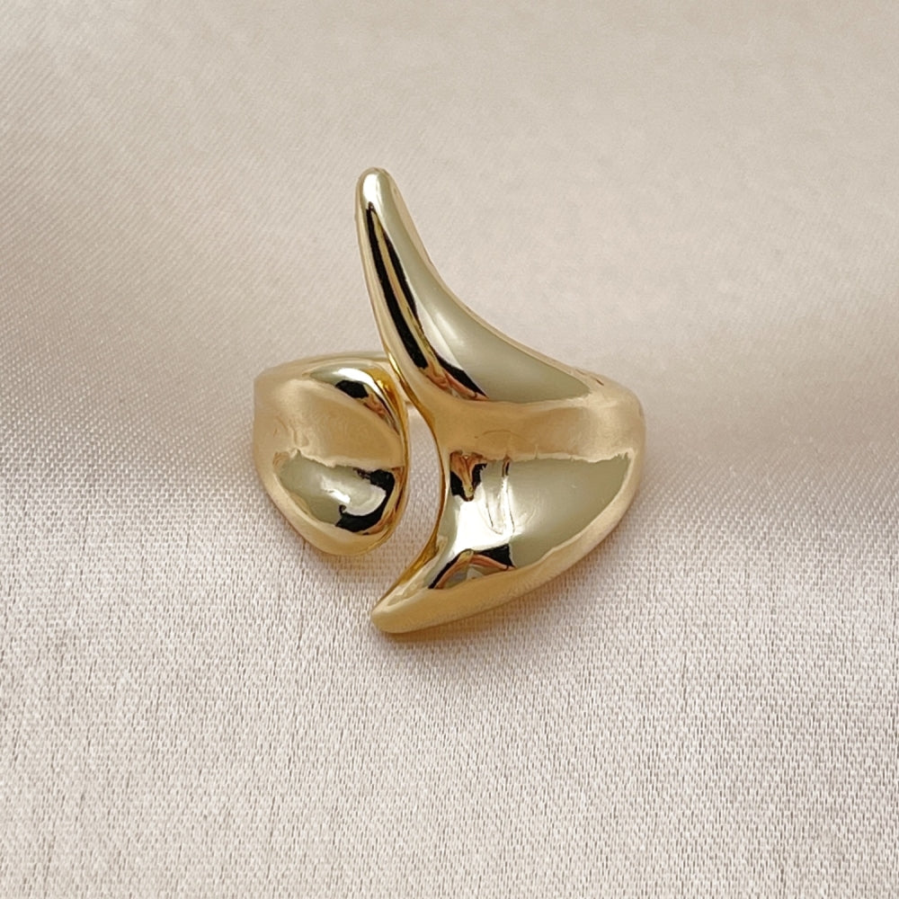 Oro Laminado Elegant Ring, Gold Filled Style Polished, Golden Finish
