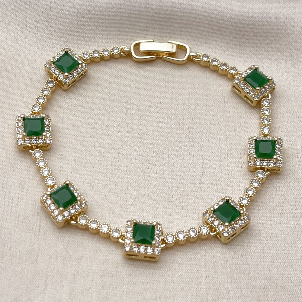 Oro Laminado Tennis Bracelet, Gold Filled Style Cluster Design, with Green and White Cubic Zirconia, Polished, Golden Finish