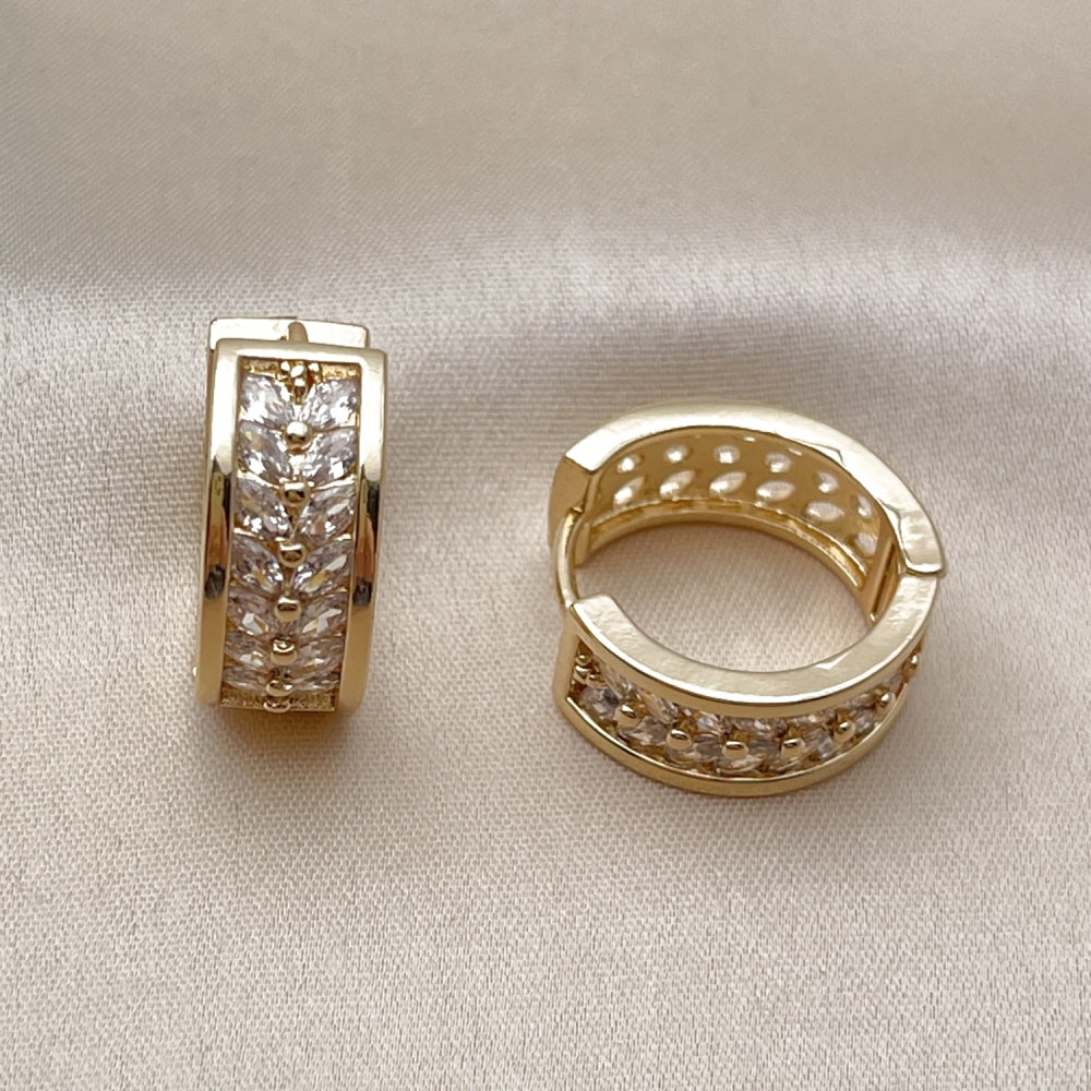 Oro Laminado Huggie Hoop, Gold Filled Style Baguette Design, with White Cubic Zirconia, Polished, Golden Finish