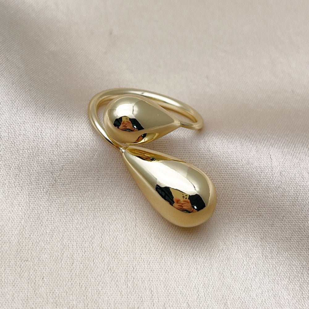 Oro Laminado Elegant Ring, Gold Filled Style Teardrop and Hollow Design, Polished, Golden Finish
