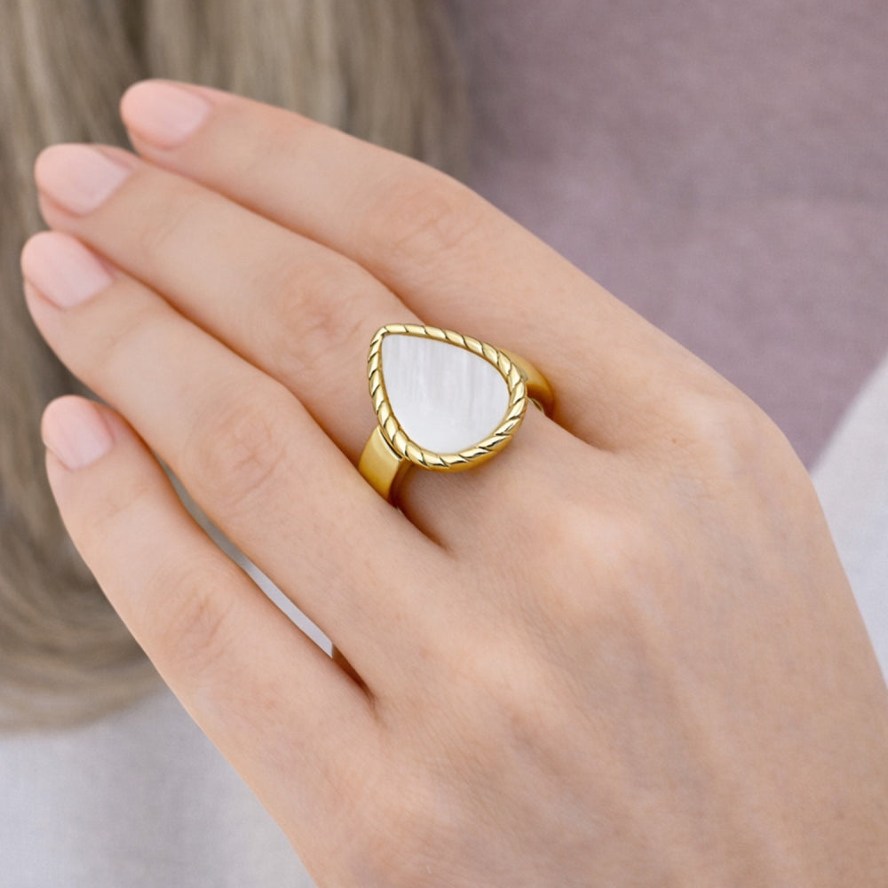 Oro Laminado Multi Stone Ring, Gold Filled Style Teardrop Design, with Ivory Mother of Pearl, Polished, Golden Finish