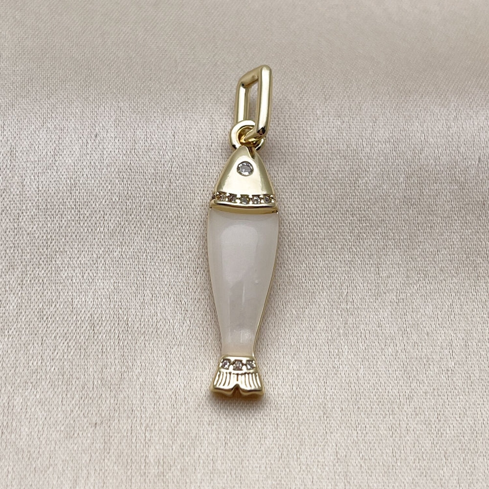 Oro Laminado Fancy Pendant, Gold Filled Style Fish Design, with White Cubic Zirconia, White Resin Finish, Golden Finish