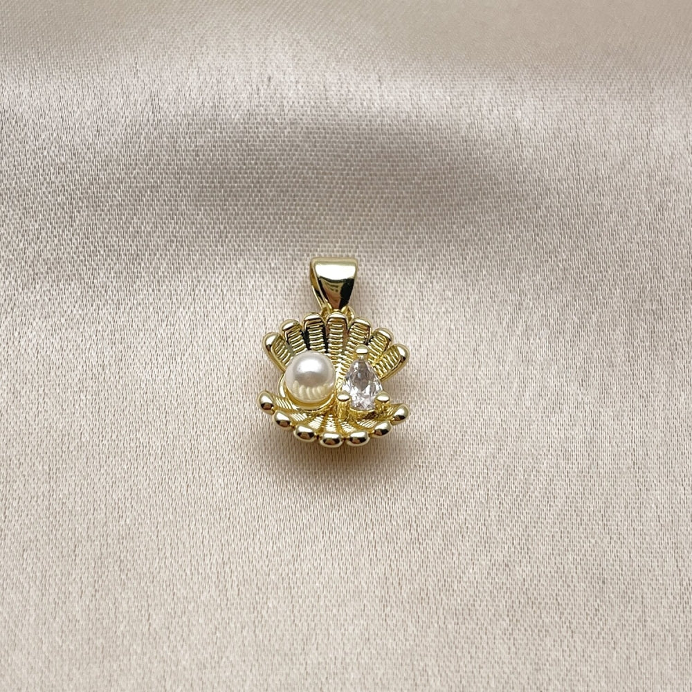Oro Laminado Fancy Pendant, Gold Filled Style Shell and Teardrop Design, with White Cubic Zirconia and Ivory Pearl, Polished, Golden Finish