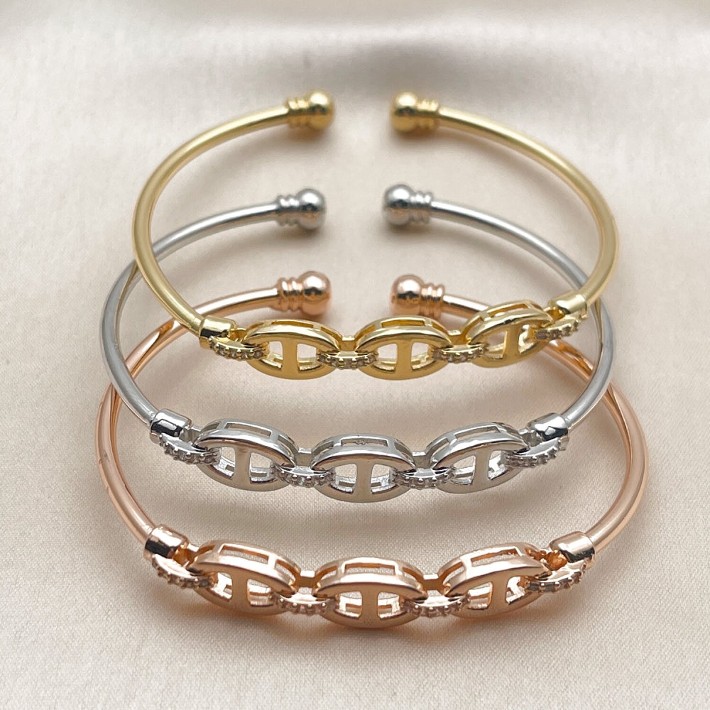 Oro Laminado Trio Bangle, Gold Filled Style Puff Mariner Design, with White Micro Pave, Polished, Tricolor