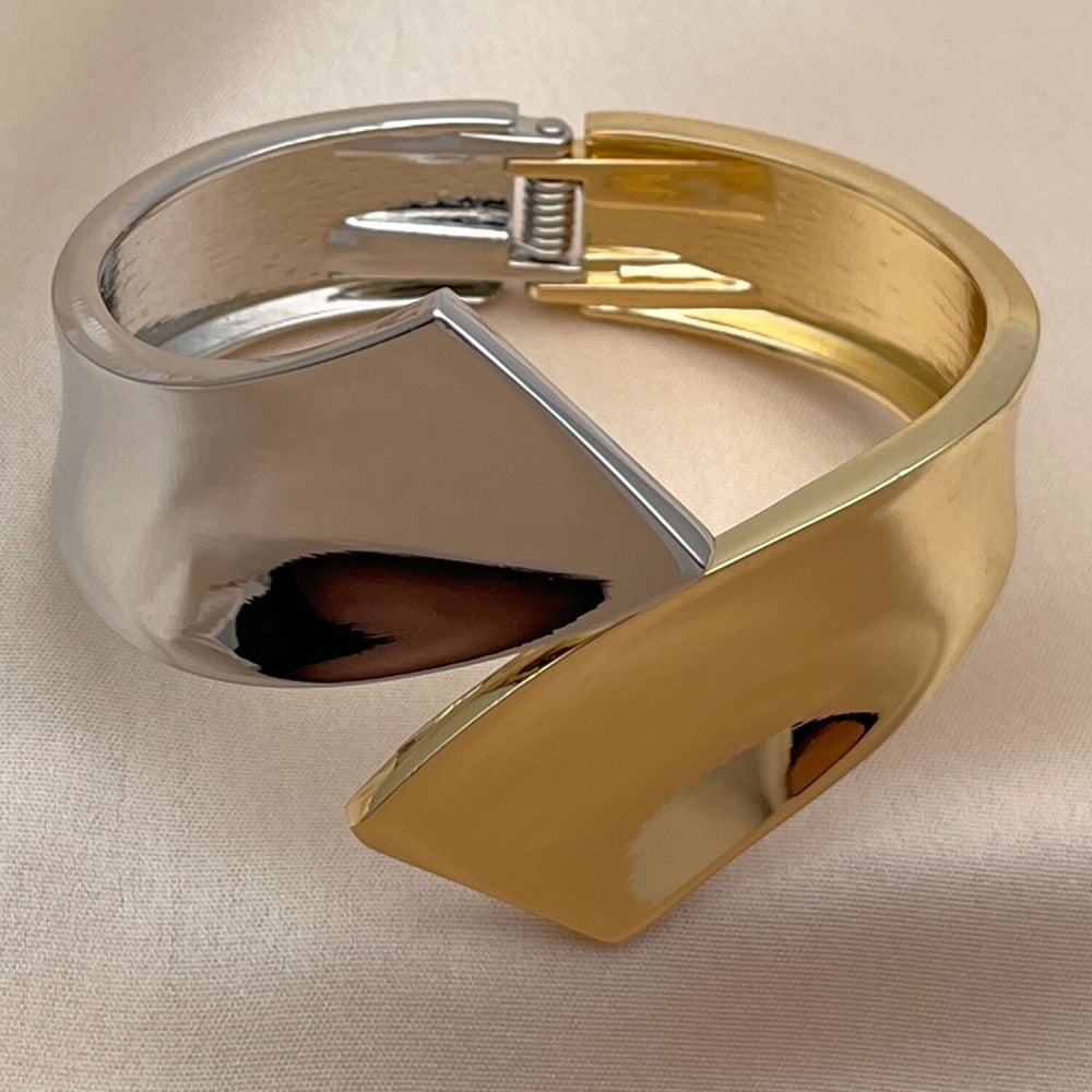 Oro Laminado Individual Bangle, Gold Filled Style Polished, Two Tone