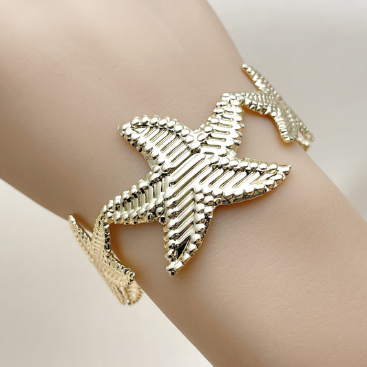Oro Laminado Individual Bangle, Gold Filled Style Star Design, Diamond Cutting Finish