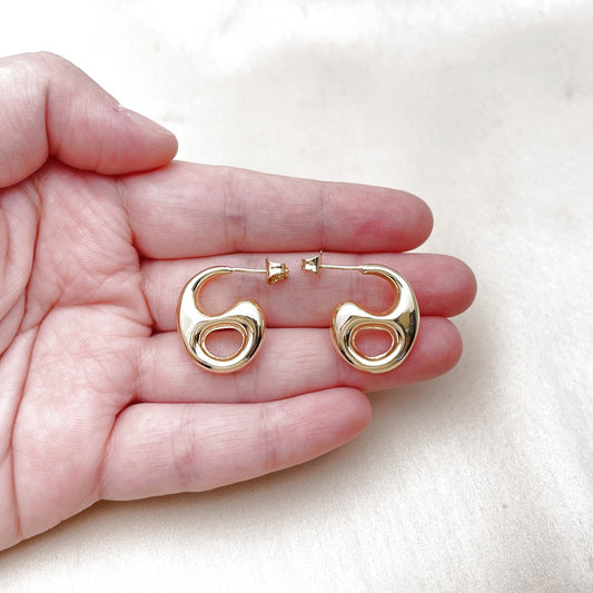 Oro Laminado Stud Earring, Gold Filled Style Chunky and Hollow Design, Polished, Golden