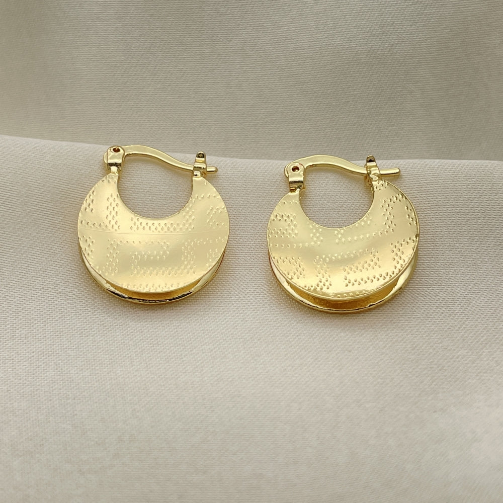 Oro Laminado Small Hoop, Gold Filled Style Greek Key Design, Diamond Cutting Finish, Golden Finish