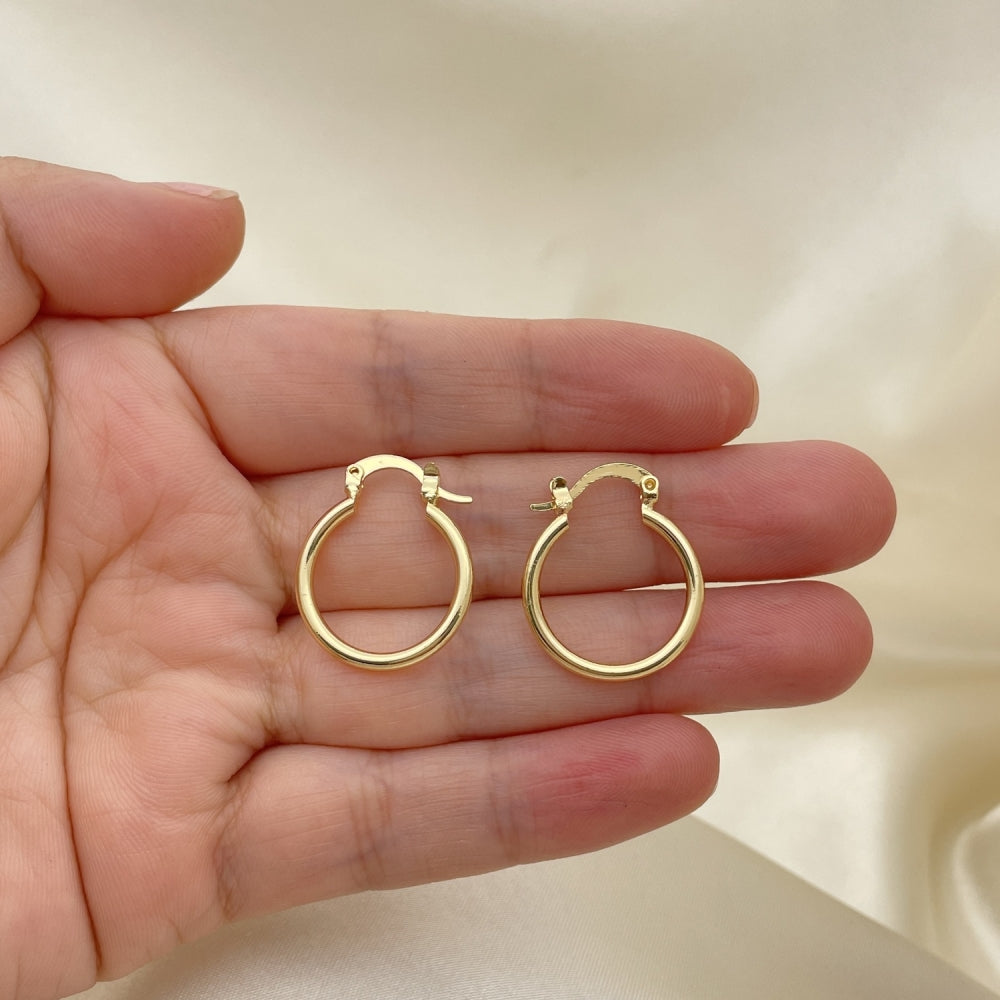 Oro Laminado Small Hoop, Gold Filled Style Polished, Golden Finish