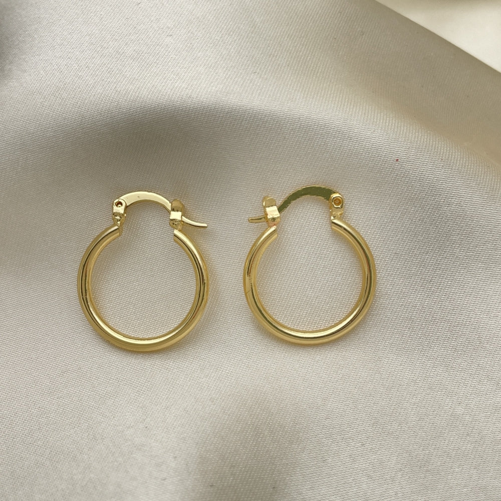 Oro Laminado Small Hoop, Gold Filled Style Polished, Golden Finish
