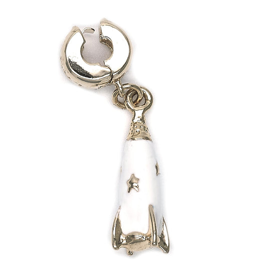 Oro Laminado Love Link Pendant, Gold Filled Style Enamel Finish, Golden Finish