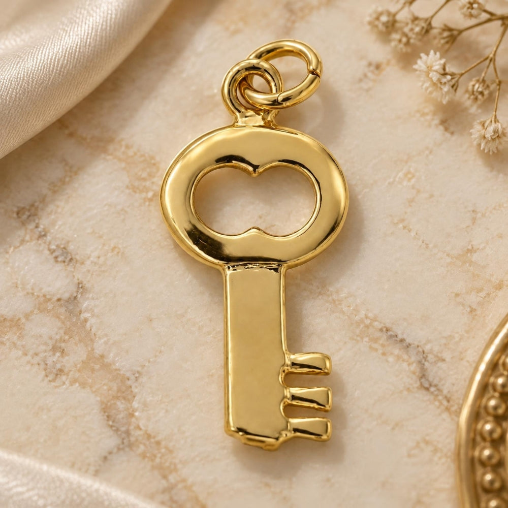 Oro Laminado Fancy Pendant, Gold Filled Style key Design, Polished, Golden Finish