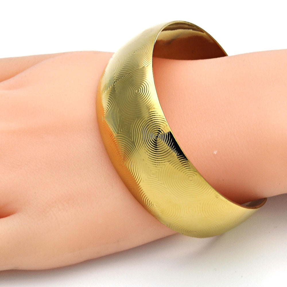 Oro Laminado Individual Bangle, Gold Filled Style Polished, Golden Finish