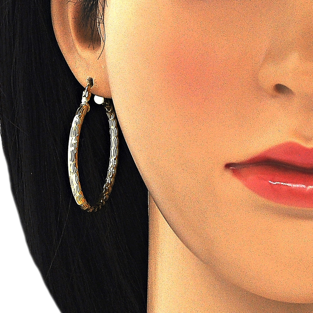 Oro Laminado Medium Hoop, Gold Filled Style Diamond Cutting Finish, Golden Finish