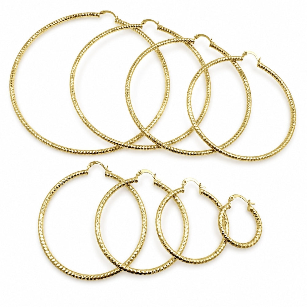Oro Laminado Medium Hoop, Gold Filled Style Hollow Design, Diamond Cutting Finish, Golden Finish
