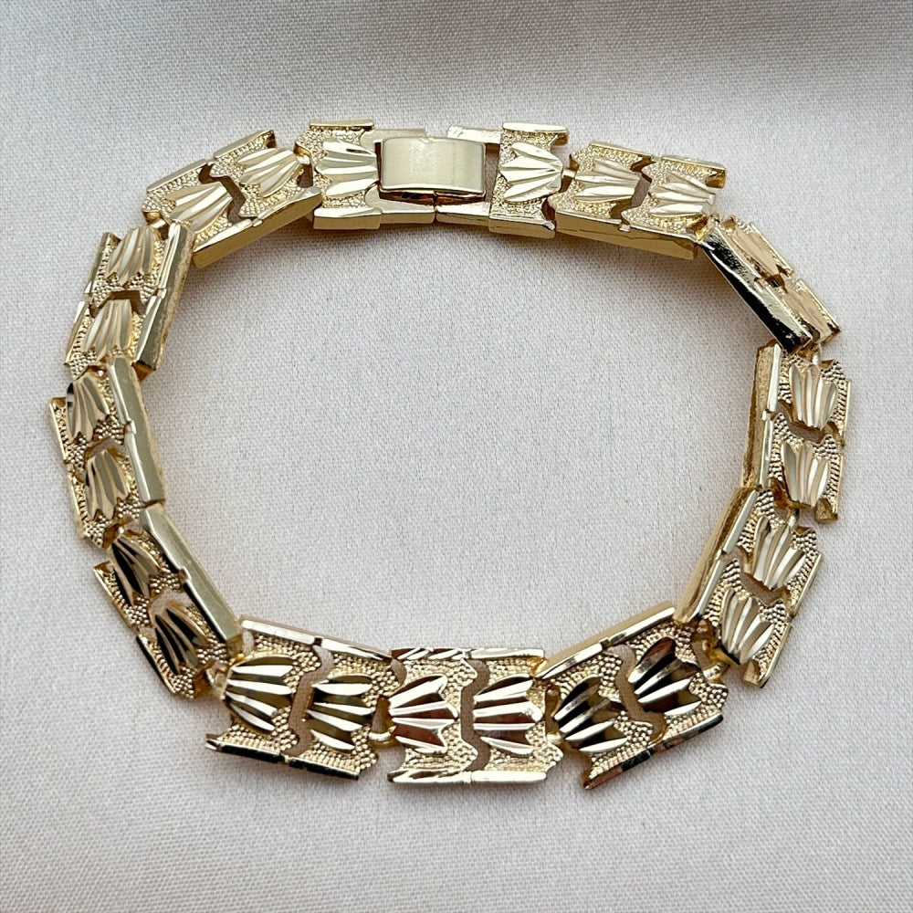 Oro Laminado Solid Bracelet, Gold Filled Style Diamond Cutting Finish, Golden Finish
