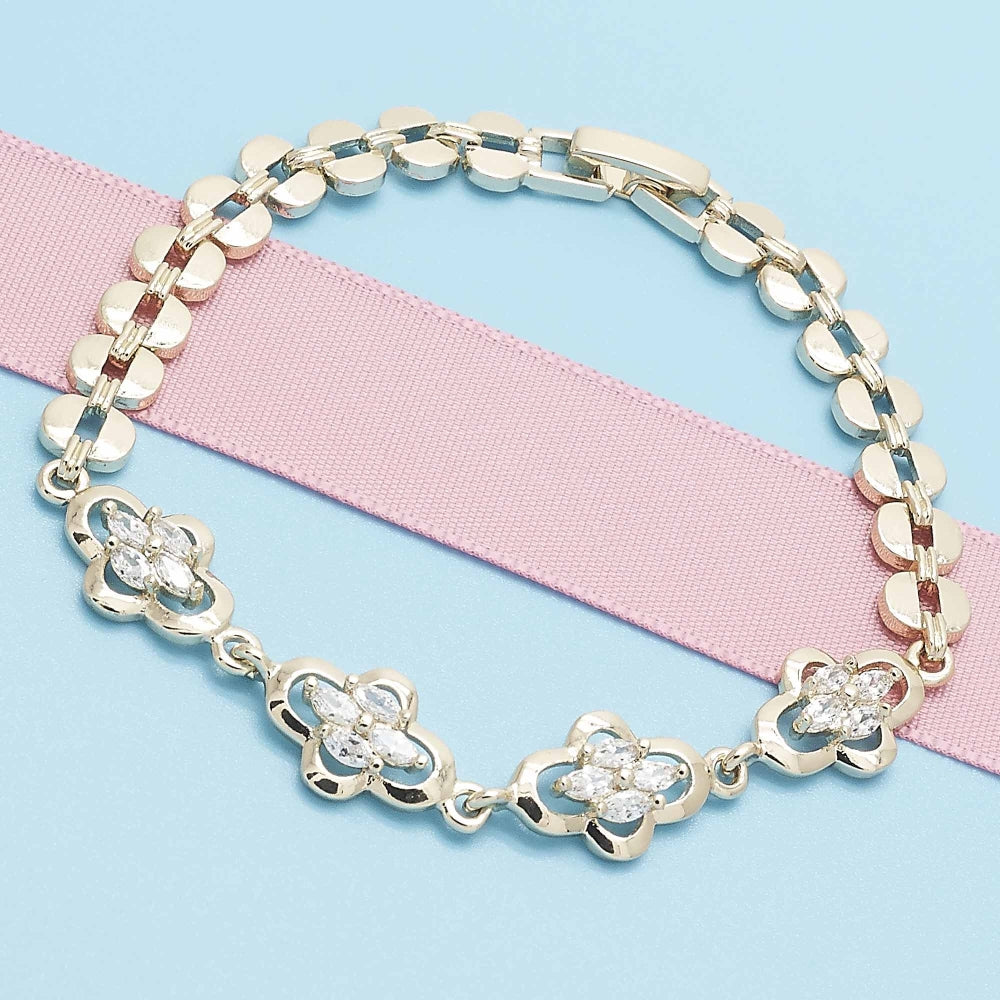 Oro Laminado Fancy Bracelet, Gold Filled Style with White Cubic Zirconia, Polished, Golden Finish