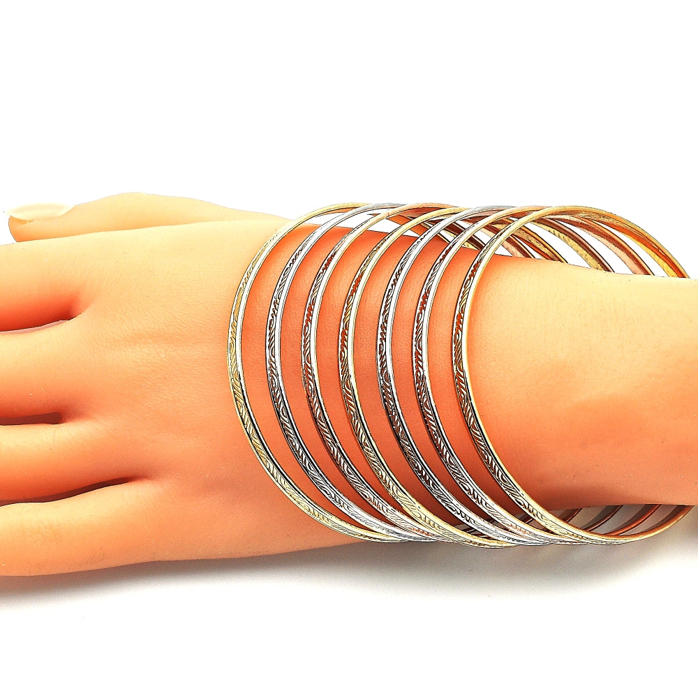Oro Laminado Semanario Bangle, Gold Filled Style Polished, Tricolor