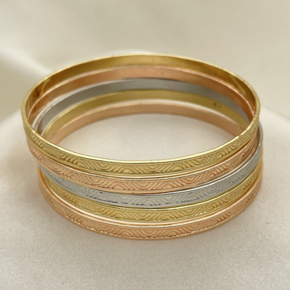 Oro Laminado Semanario Bangle, Gold Filled Style Polished, Tricolor