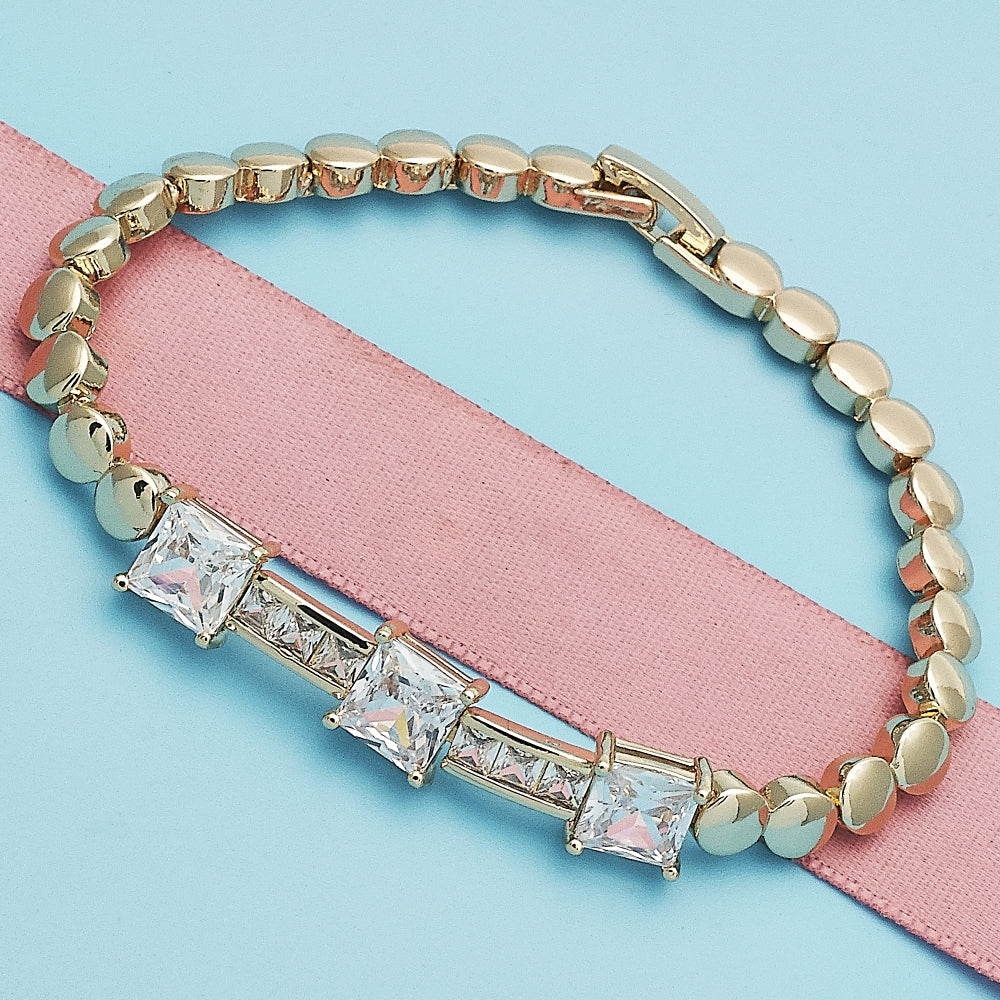 Oro Laminado Fancy Bracelet, Gold Filled Style with White Cubic Zirconia, Polished, Golden Finish