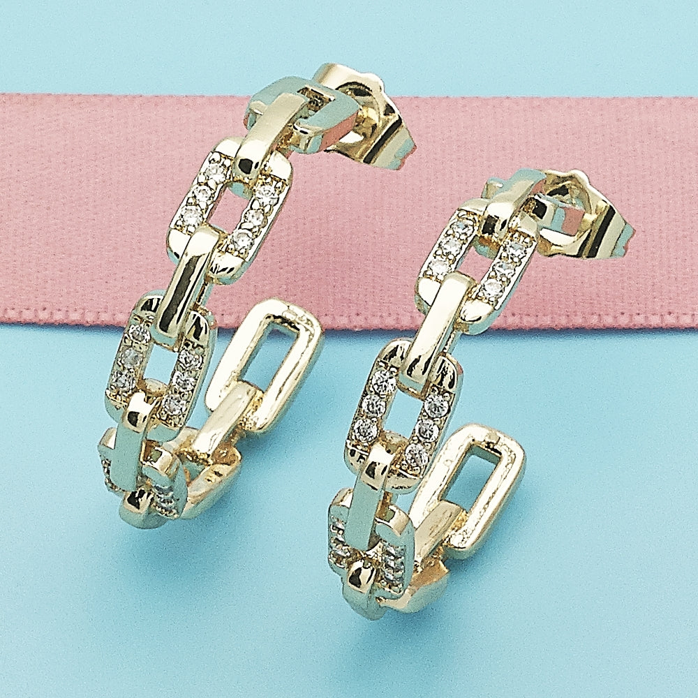 Oro Laminado Medium Hoop, Gold Filled Style Paperclip Design, with White Micro Pave, Polished, Golden Finish