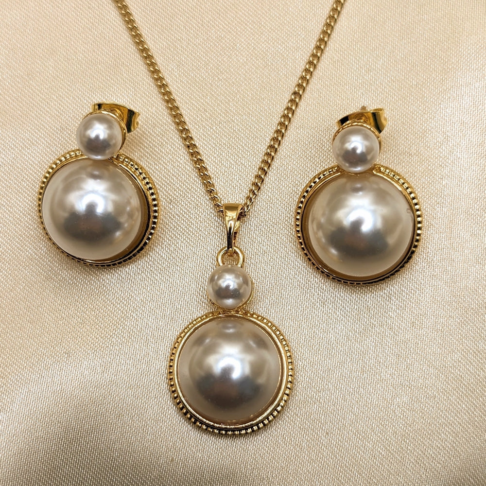 Oro Laminado Earring and Pendant Adult Set, Gold Filled Style with Ivory Pearl, Polished, Golden Finish
