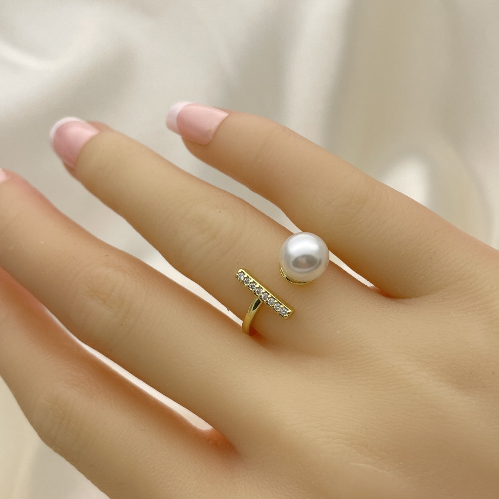 Oro Laminado Multi Stone Ring, Gold Filled Style with Ivory Pearl and White Micro Pave, Polished, Golden Finish