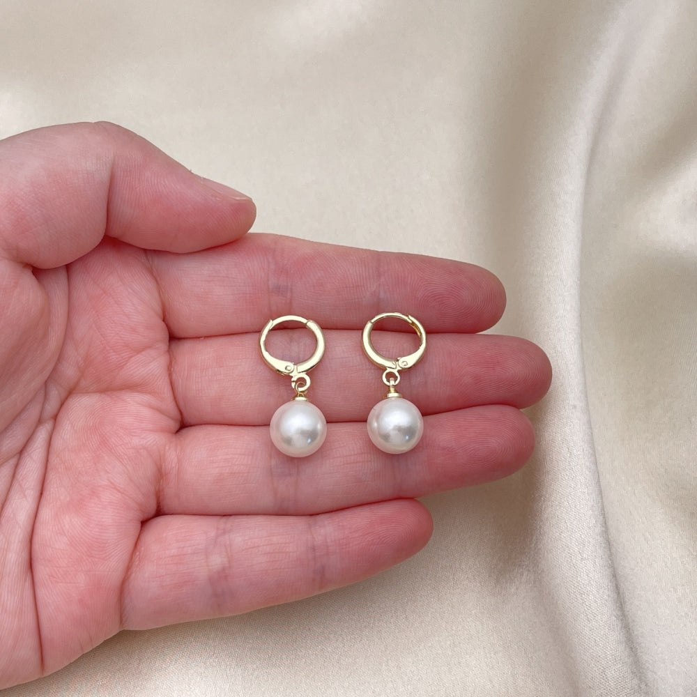 Oro Laminado Dangle Earring, Gold Filled Style Ball Design, with Ivory Mother of Pearl, Polished, Golden Finish