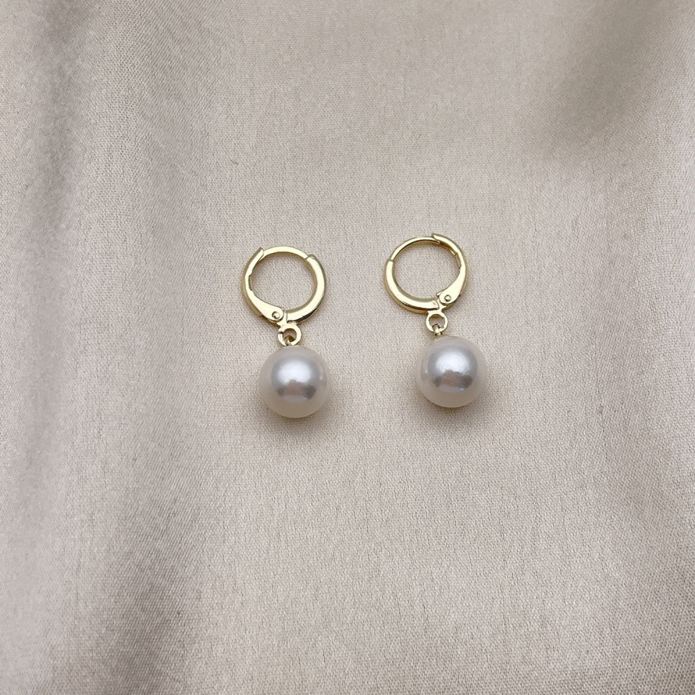 Oro Laminado Dangle Earring, Gold Filled Style Ball Design, with Ivory Mother of Pearl, Polished, Golden Finish