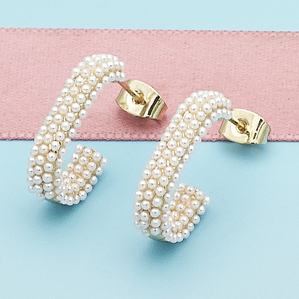 Oro Laminado Stud Earring, Gold Filled Style with Ivory Pearl, Polished, Golden Finish