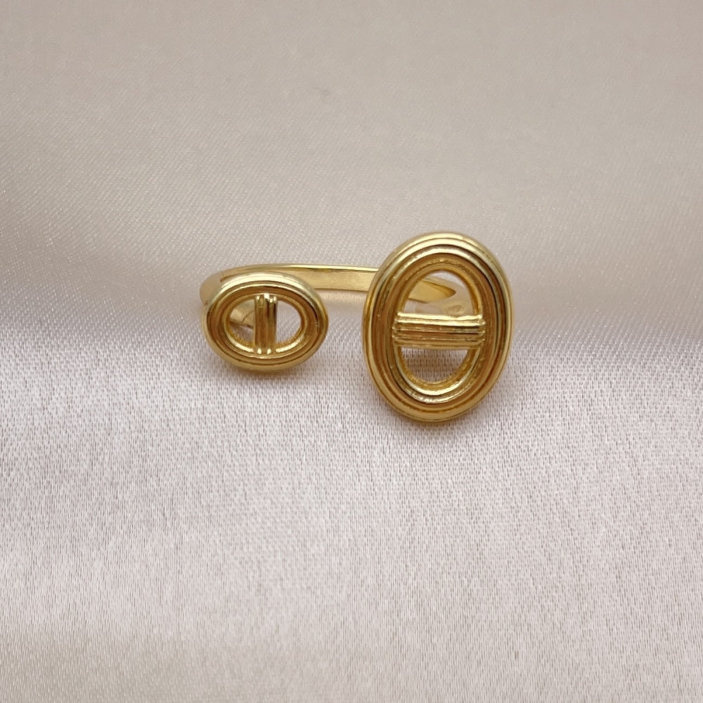 Oro Laminado Elegant Ring, Gold Filled Style Puff Mariner Design, Polished, Golden Finish