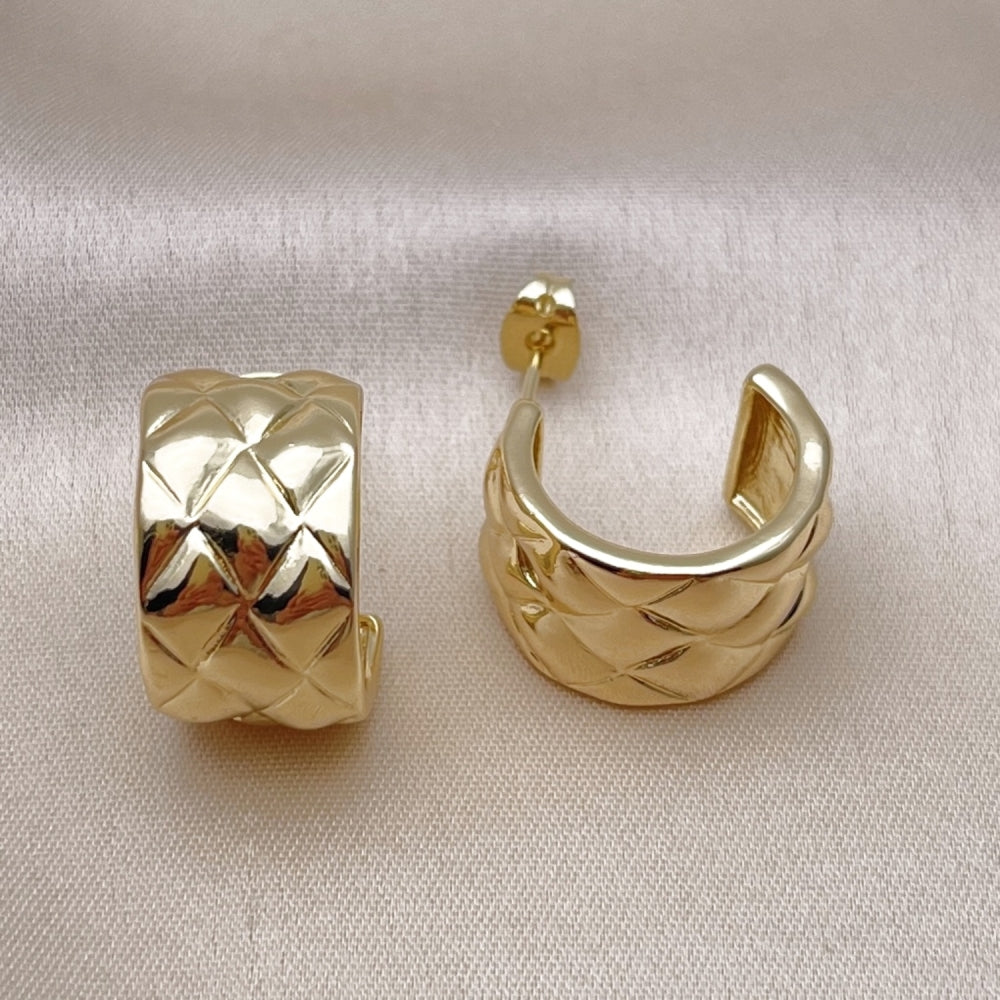 Oro Laminado Small Hoop, Gold Filled Style Polished, Golden Finish