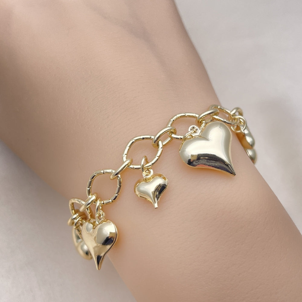 Oro Laminado Charm Bracelet, Gold Filled Style Heart and Rolo Design, Polished, Golden Finish