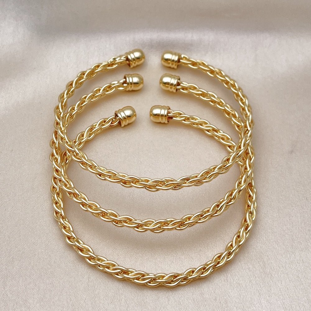 Oro Laminado Trio Bangle, Gold Filled Style Twist Design, Polished, Golden Finish