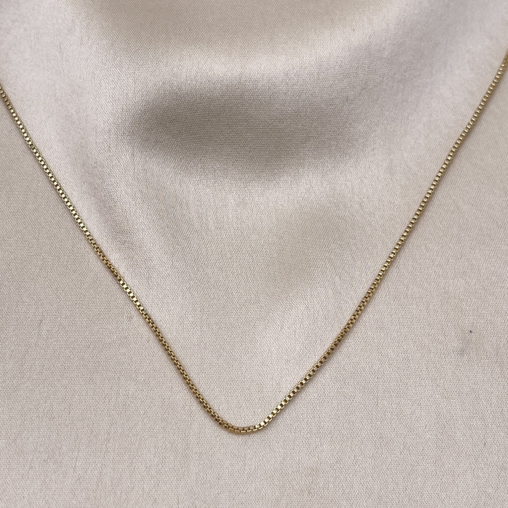 Oro Laminado Basic Necklace, Gold Filled Style Box Design, Polished, Golden Finish