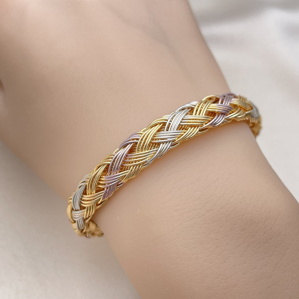 Oro Laminado Individual Bangle, Gold Filled Style Twist Design, Yellow Polished, Tricolor