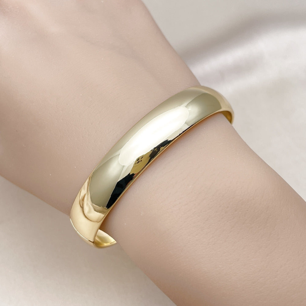 Oro Laminado Individual Bangle, Gold Filled Style Polished, Golden Finish