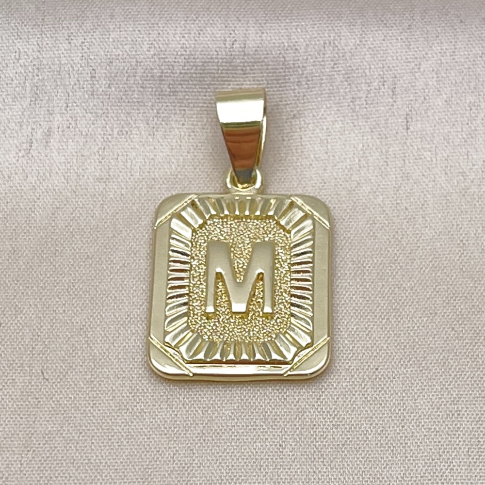 Oro Laminado Fancy Pendant, Gold Filled Style Initials Design, Diamond Cutting Finish, Golden Finish