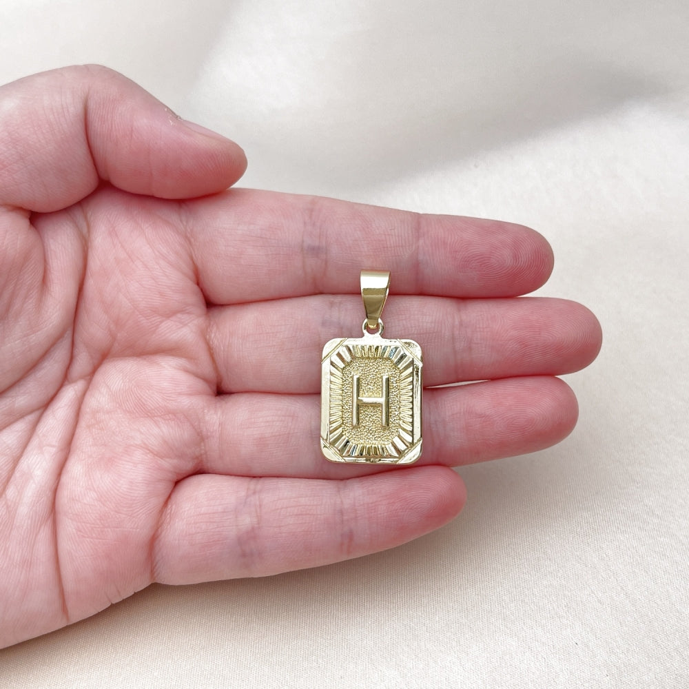 Oro Laminado Fancy Pendant, Gold Filled Style Initials Design, Diamond Cutting Finish, Golden Finish